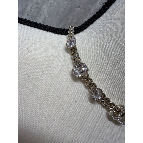 Chanel Gold-Tone Crystal Embellished Chain Necklace With CC Logo Pendant - Picture 10 of 11